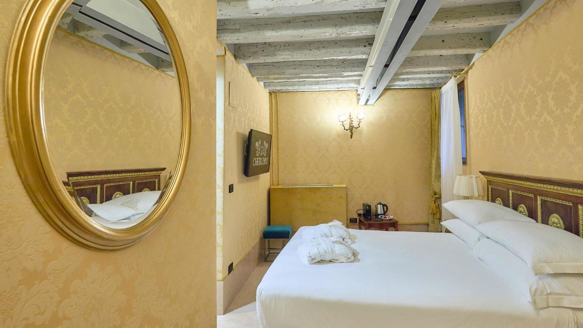 Ai Cherubini Venice Luaran gambar